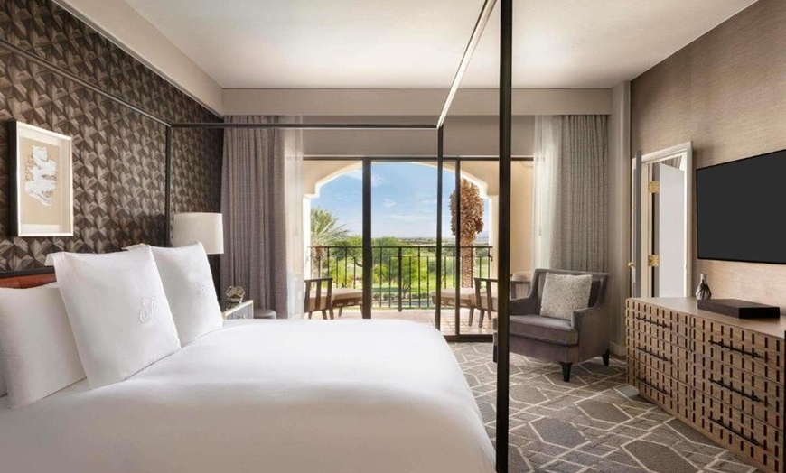 Image 19: Scottsdale Resort with Six Pools & Spa