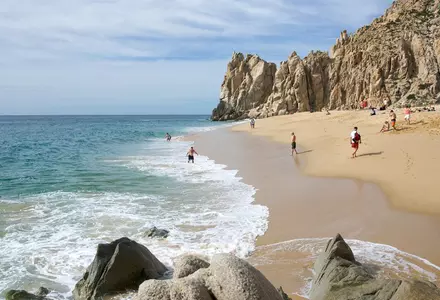Lover's Beach (Playa del Amor)