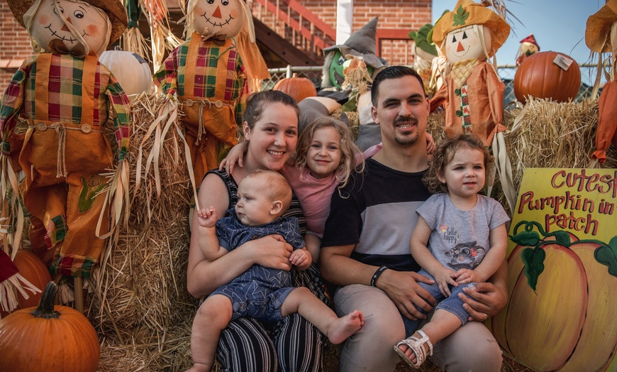 Image 6: Pumpkin Patch Fun: Purchase Credit or All-Inclusive VIP Passes