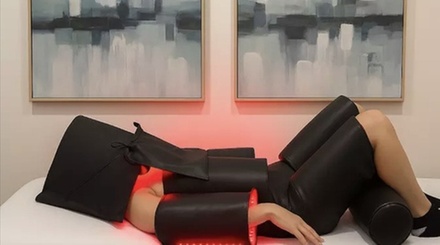 One 90-Min Non-Invasive Laser Lipo Treatment with Red Light Therapy - LifeSculpt  (All Chicago Locations)