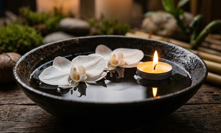 Image 5: Escape to Relaxation: 55-Minute Couples Massage for Two or 50-minute Deep Tissue or Swedish Massage. Save Up to 34%