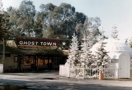 Knott's Berry Farm