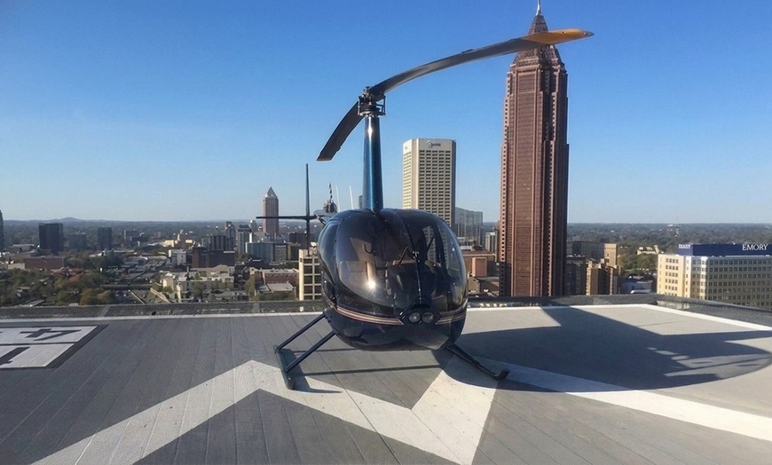Image 2: Atlanta Helicopter Tours with Dinner Voucher