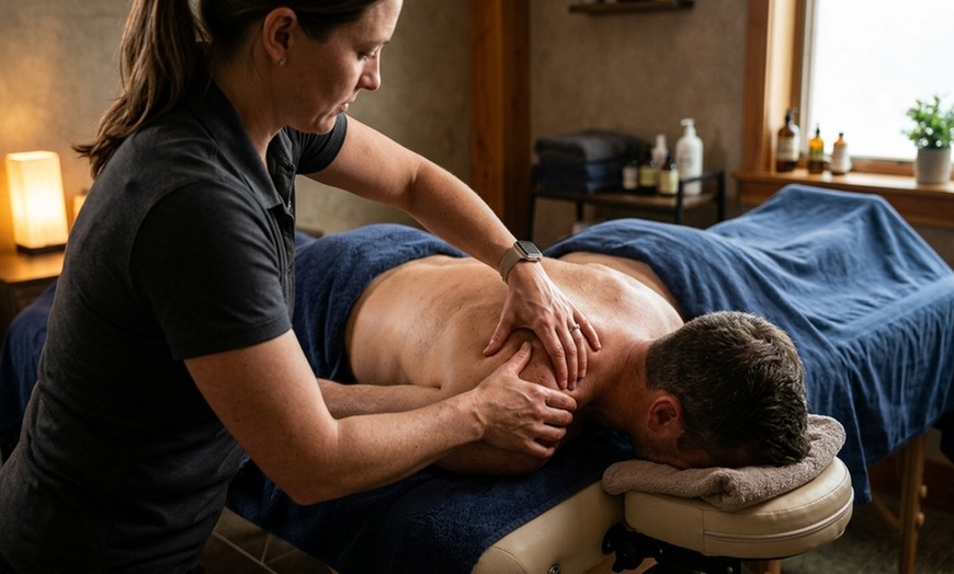 Image 7: Foot Reflexology or Thai Deep-Tissue Massage or Special Combo Massage