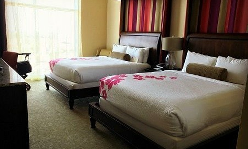 Image 23: Galveston Resort with Pools, Spa & Pyramid Attractions