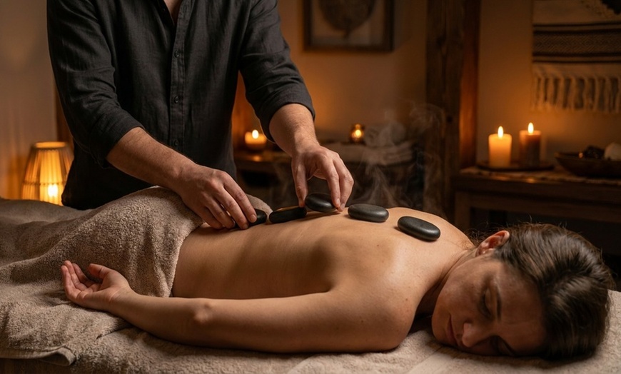 Image 7: 30-Min or 60-Min Couples Combo Massage Services at Lucky Massage(Up to 48% Off)