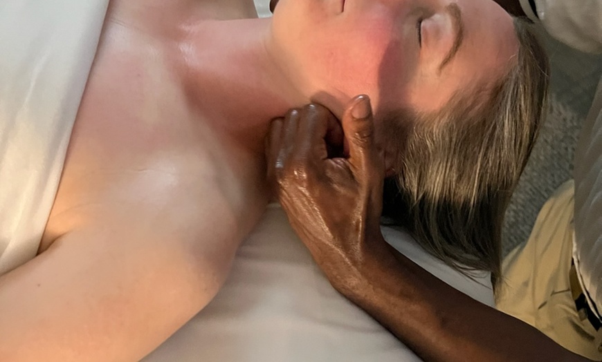 Image 7: Andre's 60-Min Custom Massage (Deep Tissue, Swedish, Therapeutic) 
