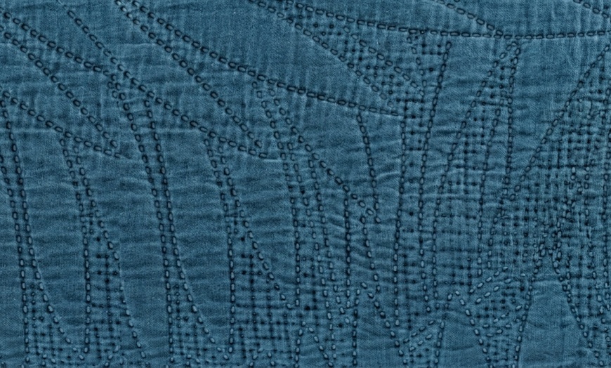 Image 8: Copriletto trapuntato matrimoniale Stone Washed