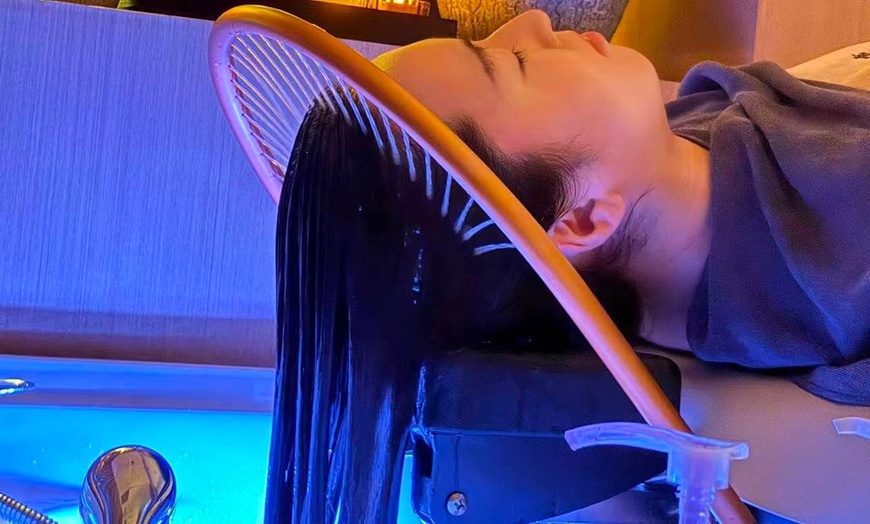 Image 2: Deep Tissue, Foot & Head Spa Packages For One or Two at YaShu Massage 
