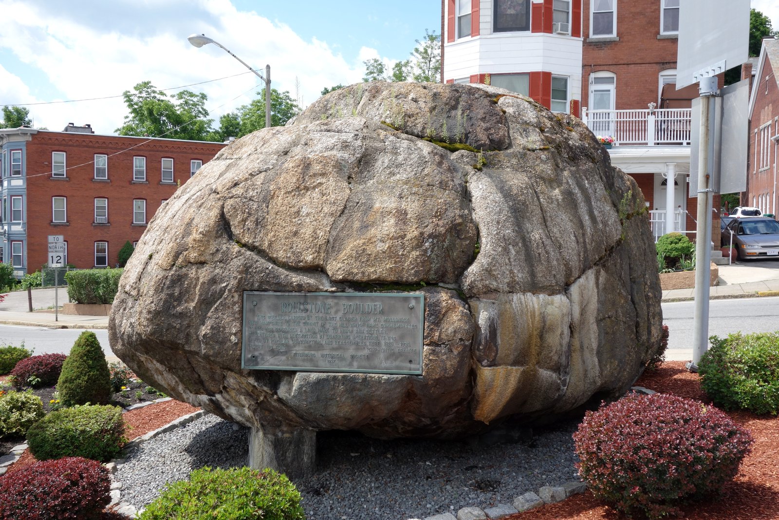 Rollstone Boulder