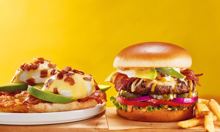 Image 3: Spend on food and drink at IHOP