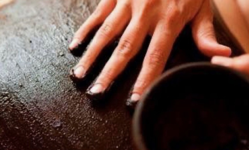 Image 4: Chocolate Body Wrap with Thermal Blanket (60-Min Sessions)