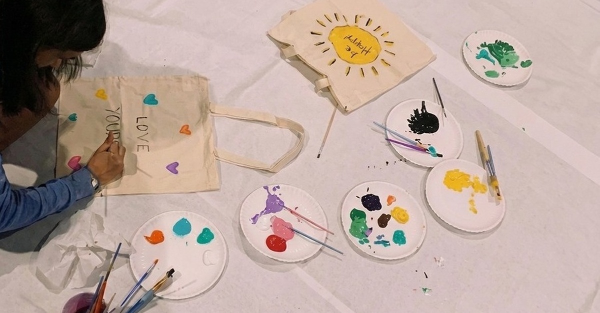 Taller de creación de totebag en Barcelona
