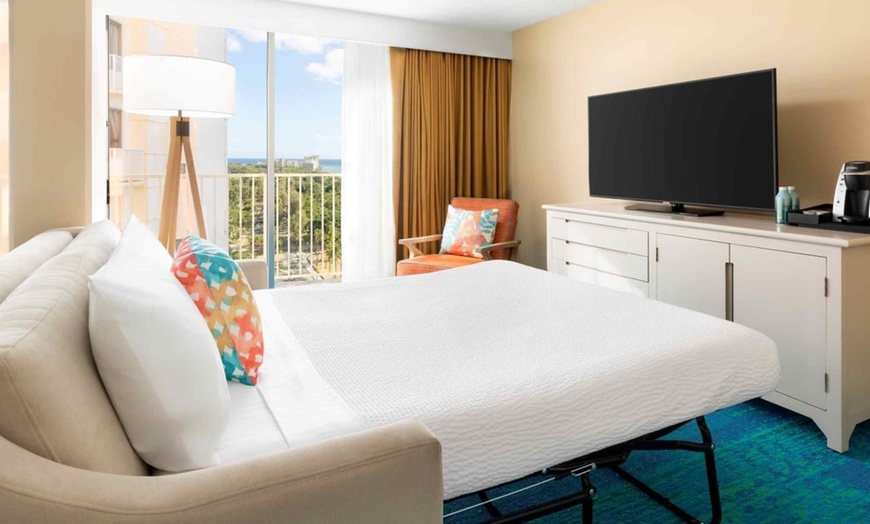 Image 37: Waikiki Beachfront Hotel with Daily Beach Credits