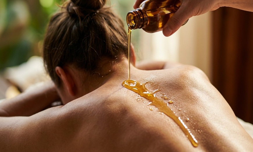 Image 6: 50-Min Relaxation Massage with Hot Stones or 60-Min Foot Reflexology