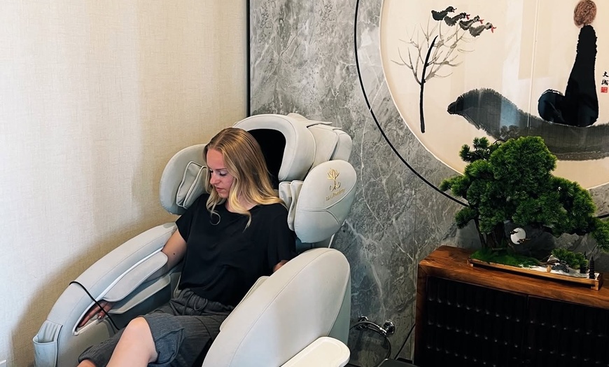 Image 9: Couples and Individual Massages with Aromatherapy