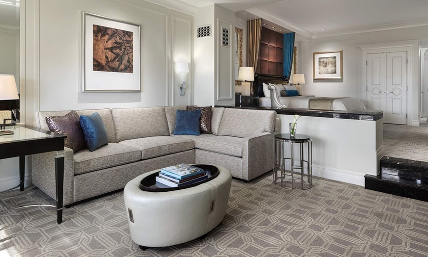 Image 19: Las Vegas Strip All-Suite Hotel with Canyon Ranch Spa