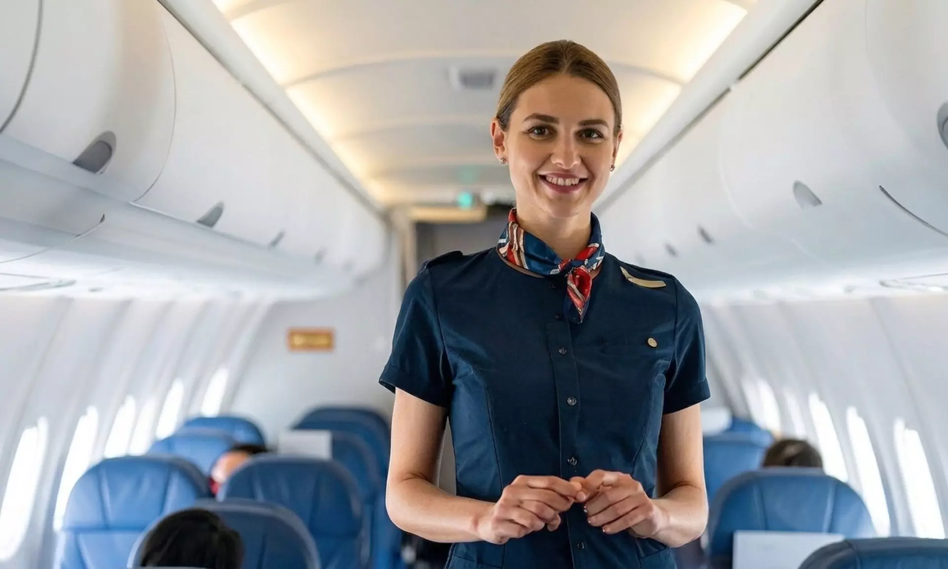 Kurs online: Akademia Stewardess. Profesjonalne przygotowanie do pracy