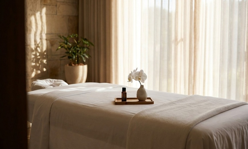 Image 3: Up to 51% Off on Lymphatic Drainage Massage