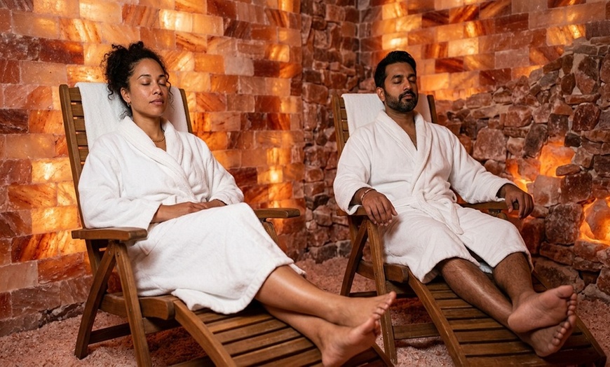 Image 4: Relaxing Float Sessions: Enjoy Alone or with a Partner