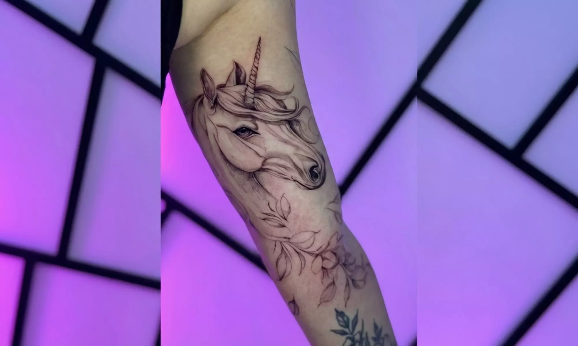 Groupony zniżkowe na wykonanie tatuażu