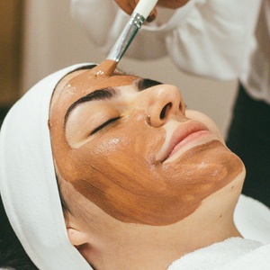One 60-Minute Signature Facial for One - Lori's Skin Edit