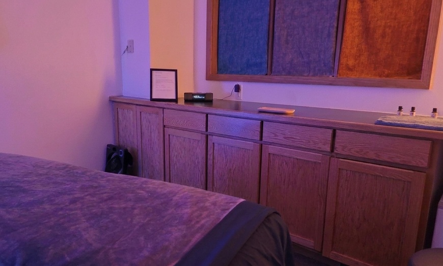 Image 3: 60- or 90-Min Personalized Therapeutic Massage Sessions