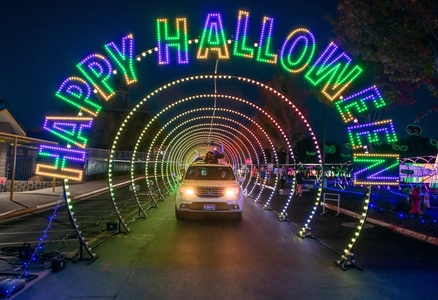 General Admission - For 1 Vehicle of Guests (Valid Oct 8 - 31) | Online Redemption Required - Spooky Light Show