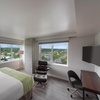 Image 12: Tukwila Hotel near Sea-Tac with Pool and Breakfast