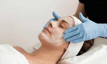 90-Minute Customized Facial Session - Pretty Deluxe Day Spa