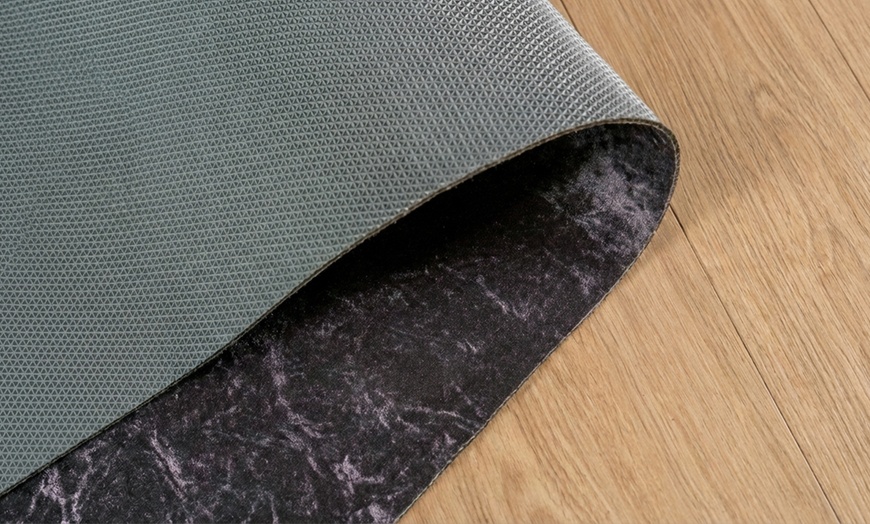 Image 2: Tapis de cuisine en polyester effet velours