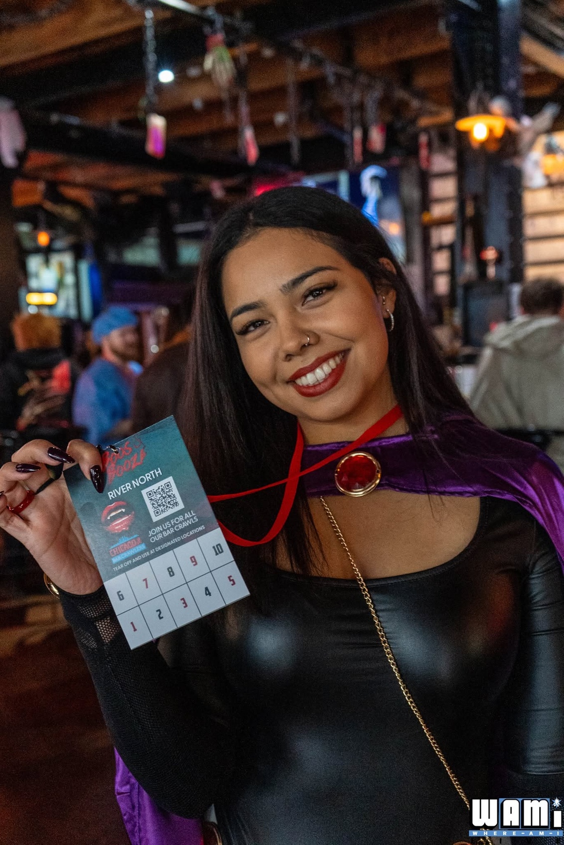 Explore Chicago's Halloween Bar Crawl with VIP Deals
