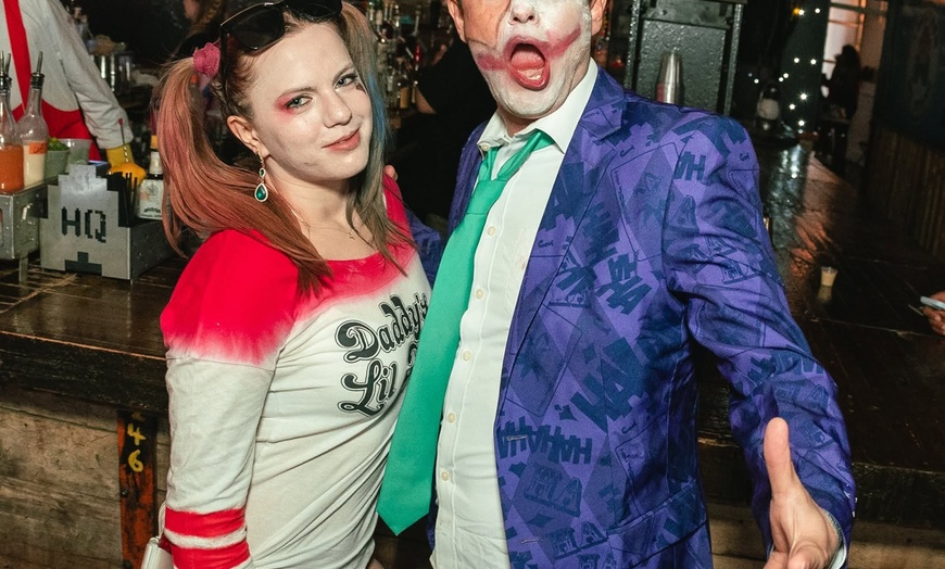 Image 12: Explore Chicago's Halloween Bar Crawl with VIP Deals