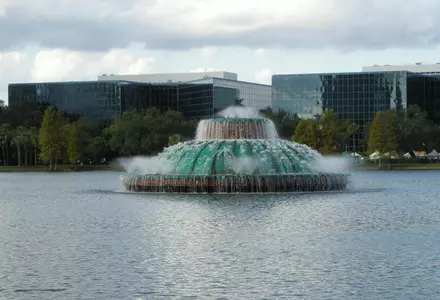 Lake Eola Park