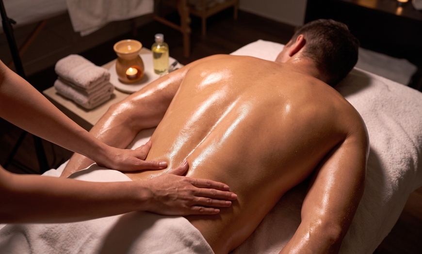 Image 3: 60, 90, or 120-Minute Swedish or Deep Tissue Massage with Hot Towels