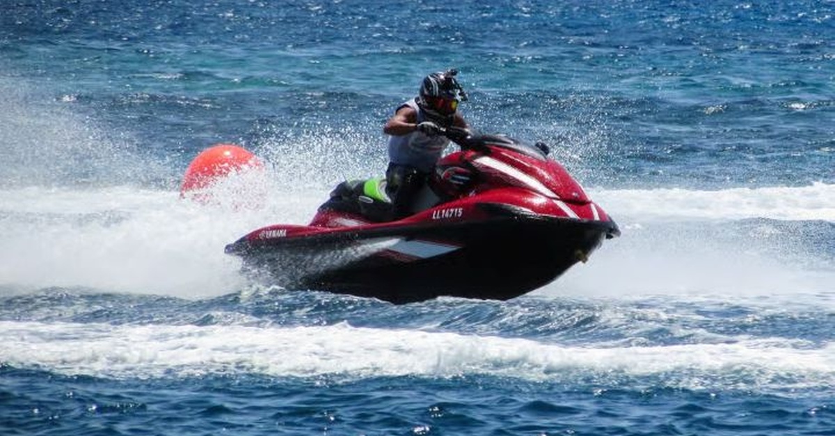 Get Adventurous With 30-,45-, Or 60-minute Jet Ski Rental Get Adventurous With 30-,45-, Or 60-minute Jet Ski Rental