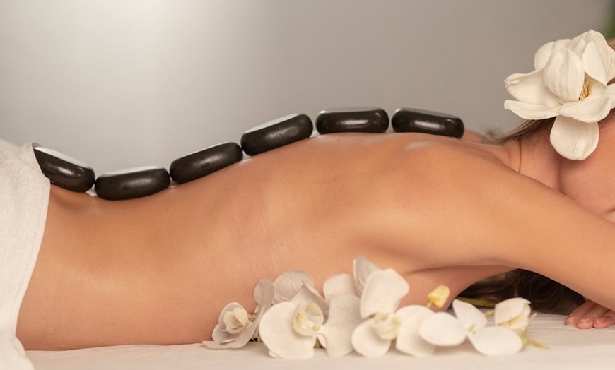 Image 6: 50-Minute Couples Spa Day: Custom Massage or Facial Package
