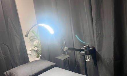 One Underarm Waxing - GlowHaven