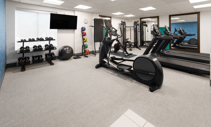 Image 16: Atlanta Airport Hotel with Free Breakfast & Shuttle