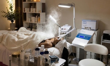 One HydroVerstand Facial DELUXE (60 Min) - Amora Lashes & Aesthetics
