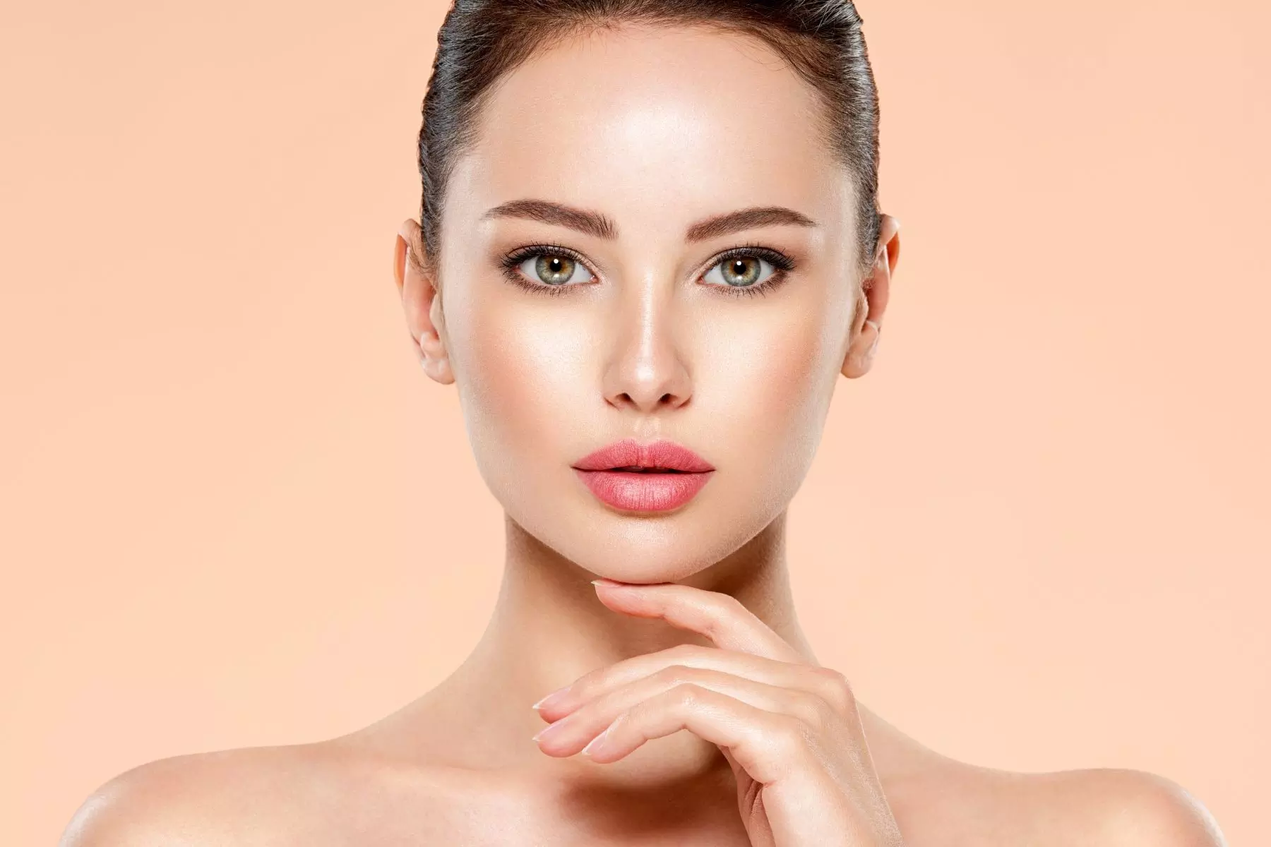 Refresh Your Look with ClearGlow Salicylic or Glow & Go Glycolic Peel