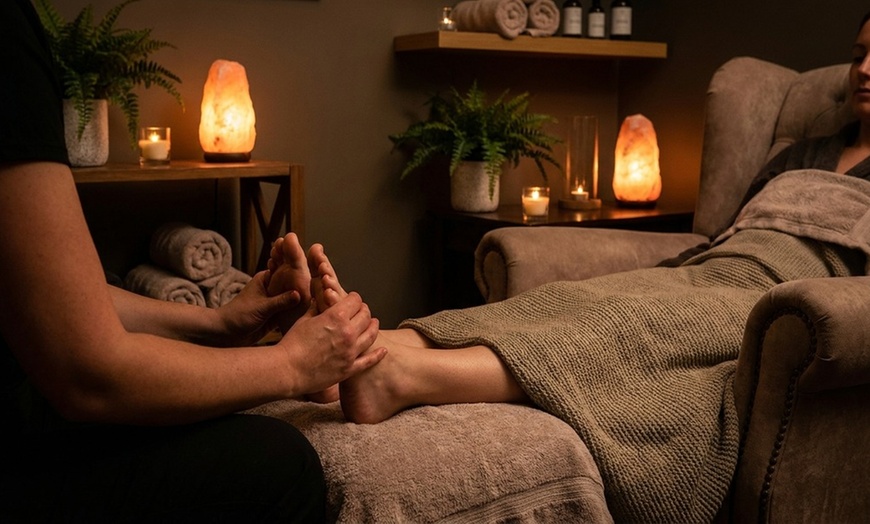 Image 5: Experience soothing 45 or 60-minute lymphatic drainage massages