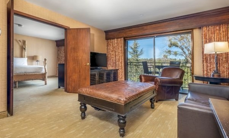Image 16: 4-Star Resort and Spa on the Shores of Lake Arrowhead, CA