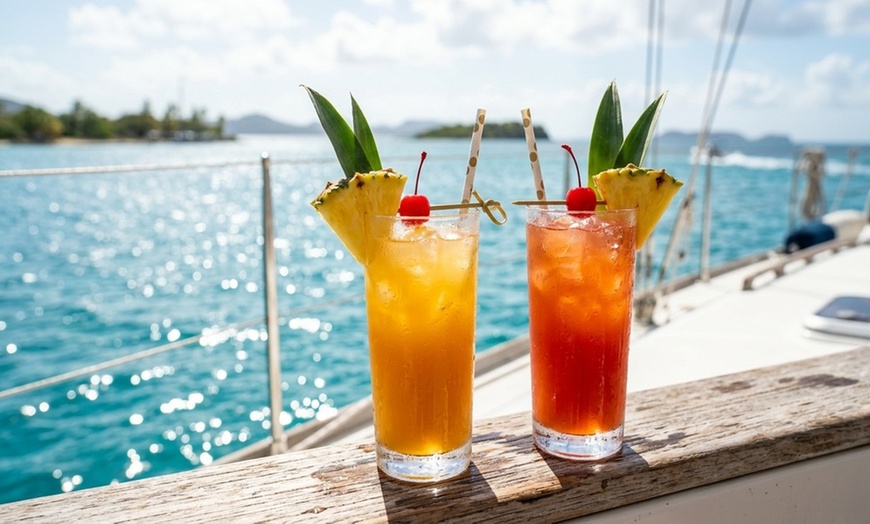 Image 6: 90-Min Catamaran Sail with Open Bar in Honolulu