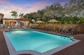Member-Only Deal: Inn of Naples, Tapestry Collection by Hilton