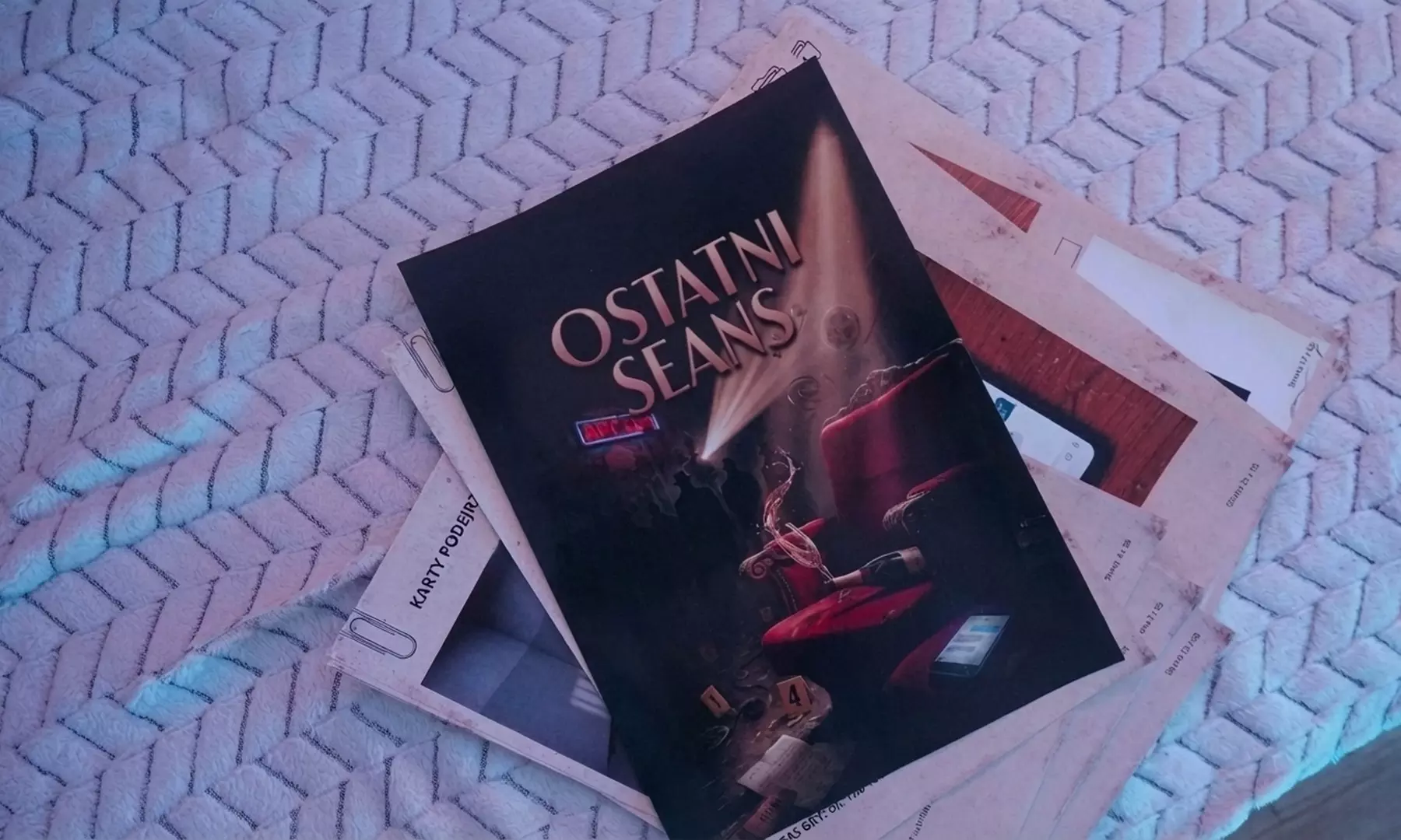 Gra detektywistyczna dla par i grup: Ostatni Seans i Akta Prawdy