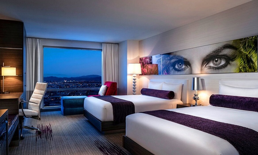 Image 18: Las Vegas Casino Resort with Pools, Spa & Concert Venue