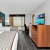 Image 22: Orlando Hotel near Universal with Free Park Shuttle