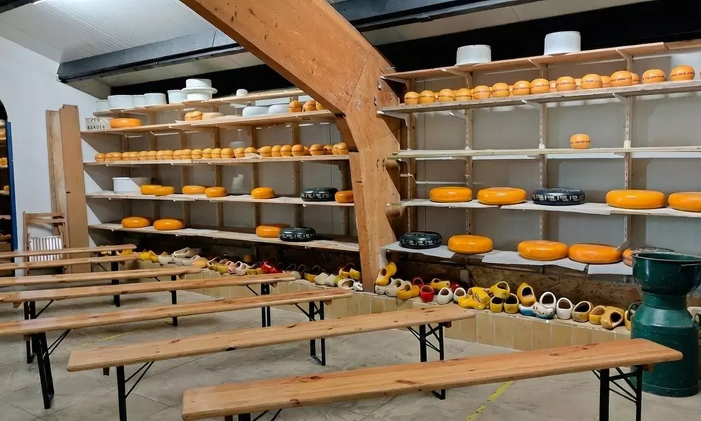 Creatief oer-Hollands uitje: workshop klompen of keramiek schilderen