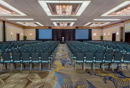 Business center and meeting rooms